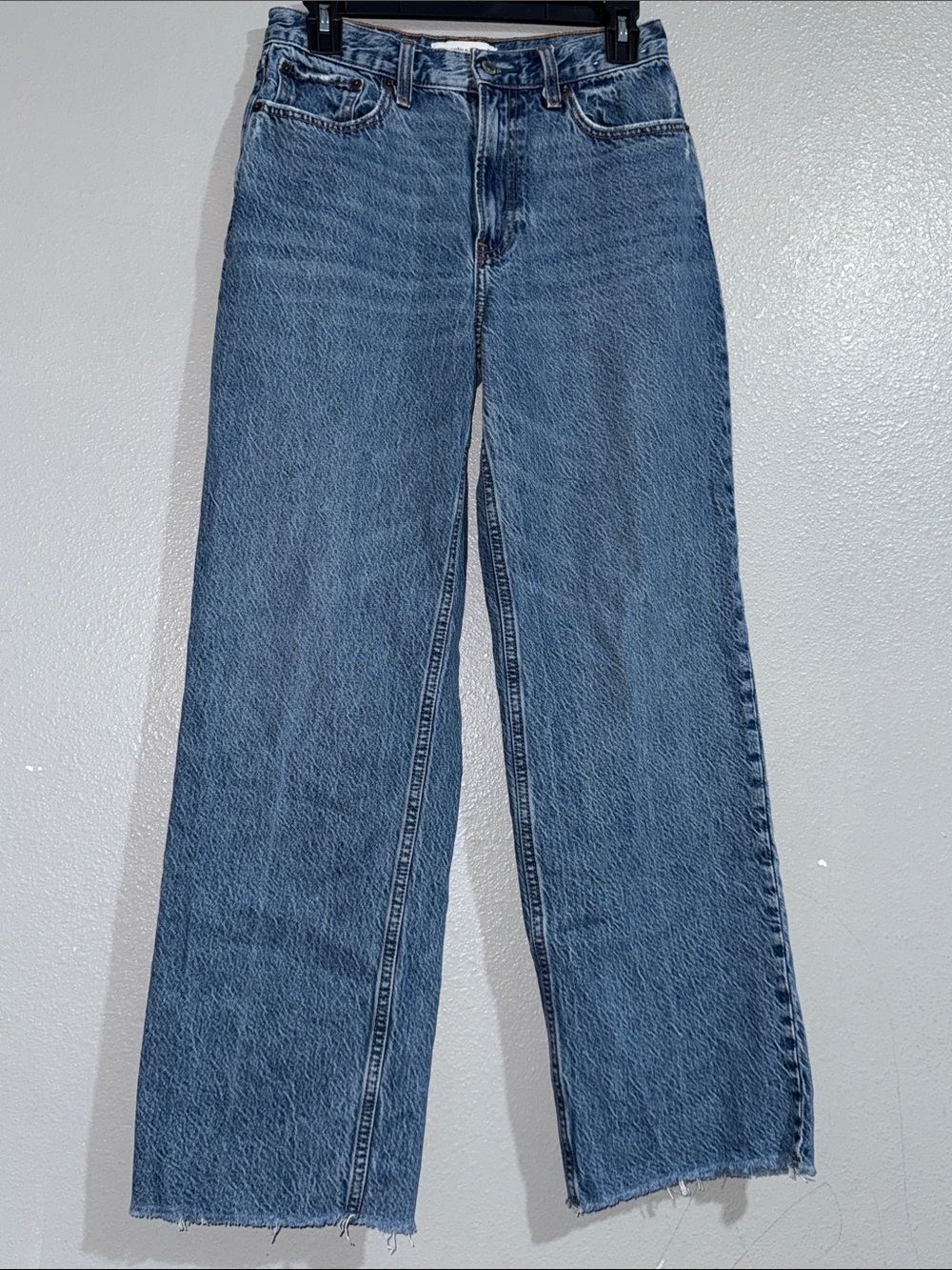 Abercrombie & Fitch The loose High rise Medium Blue Wide Straight Jeans